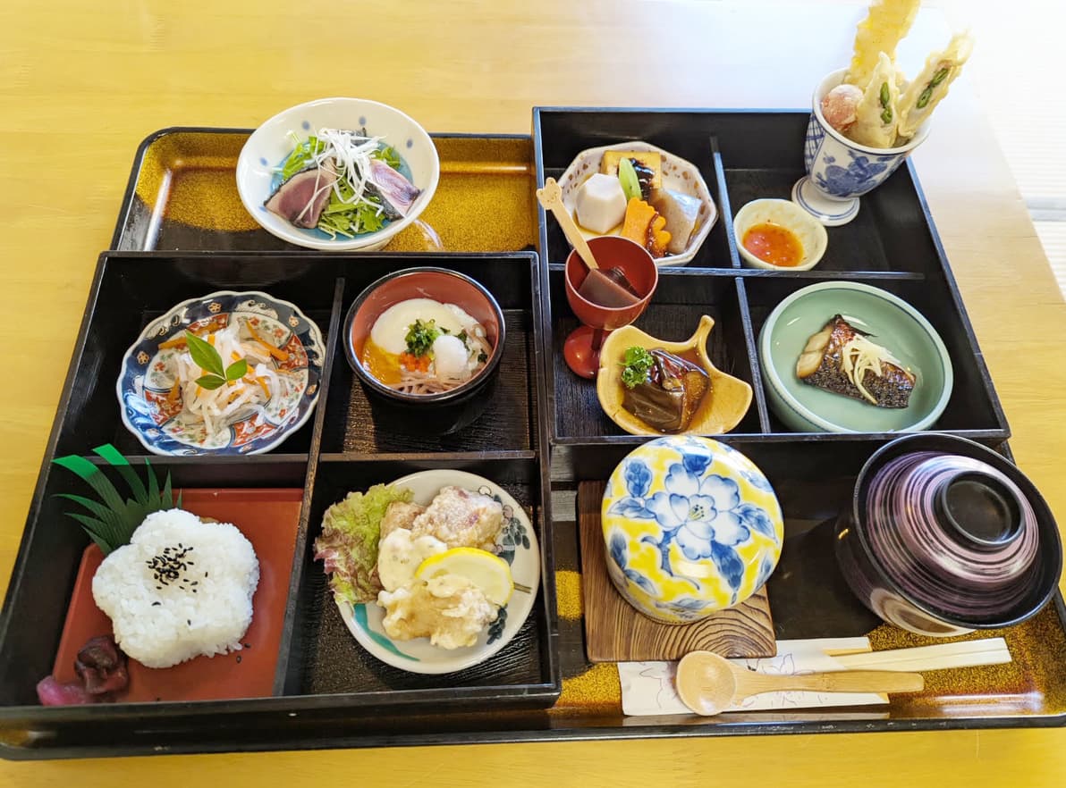 秋の膳